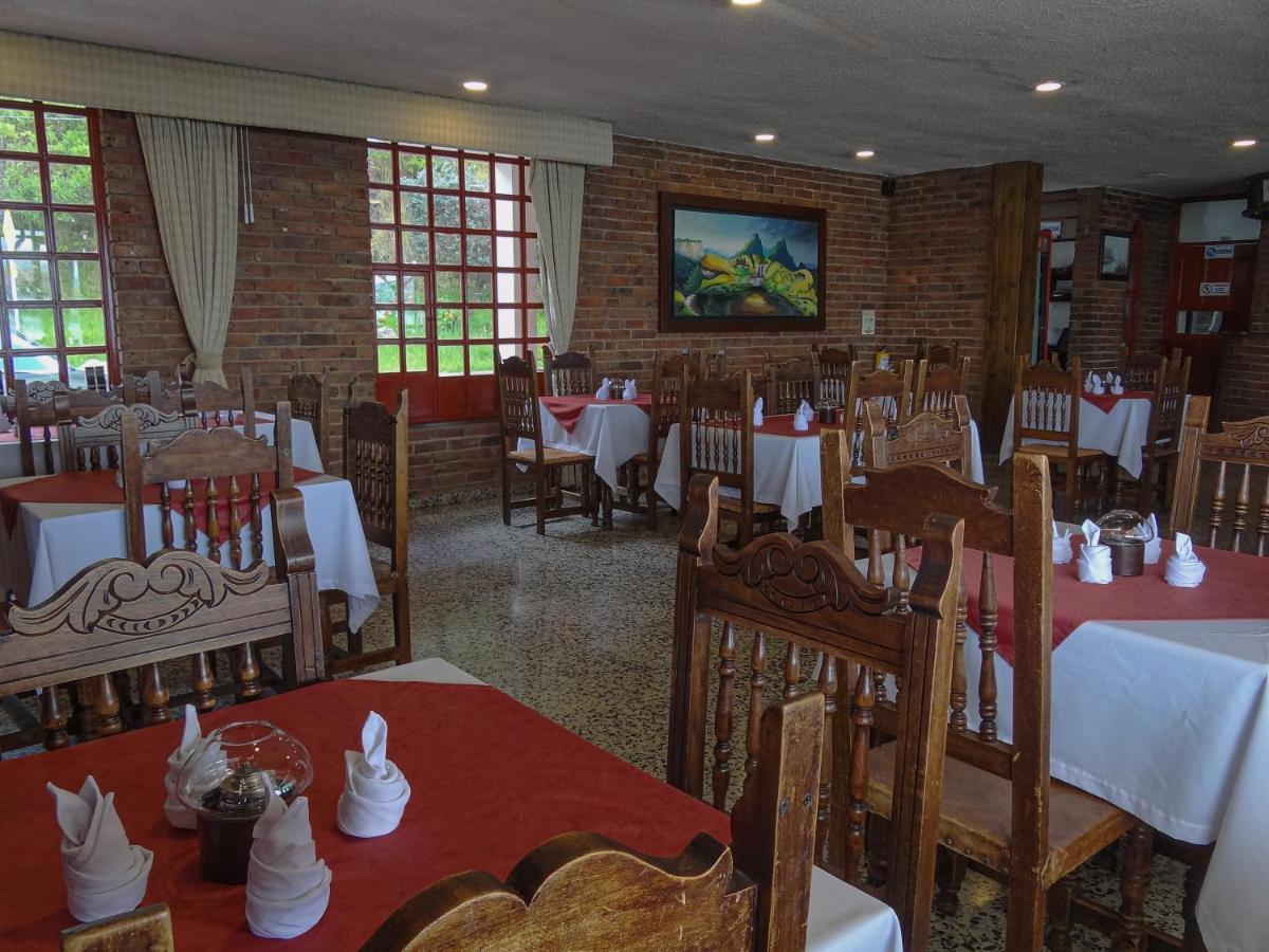 Hotel Refugio Santa Ines Аквітанія Екстер'єр фото